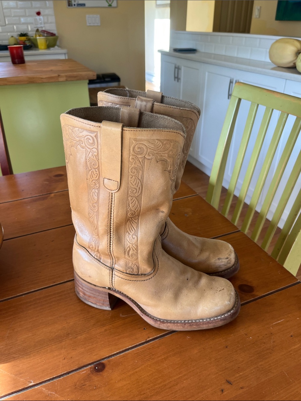 Women’s vintage campus boots